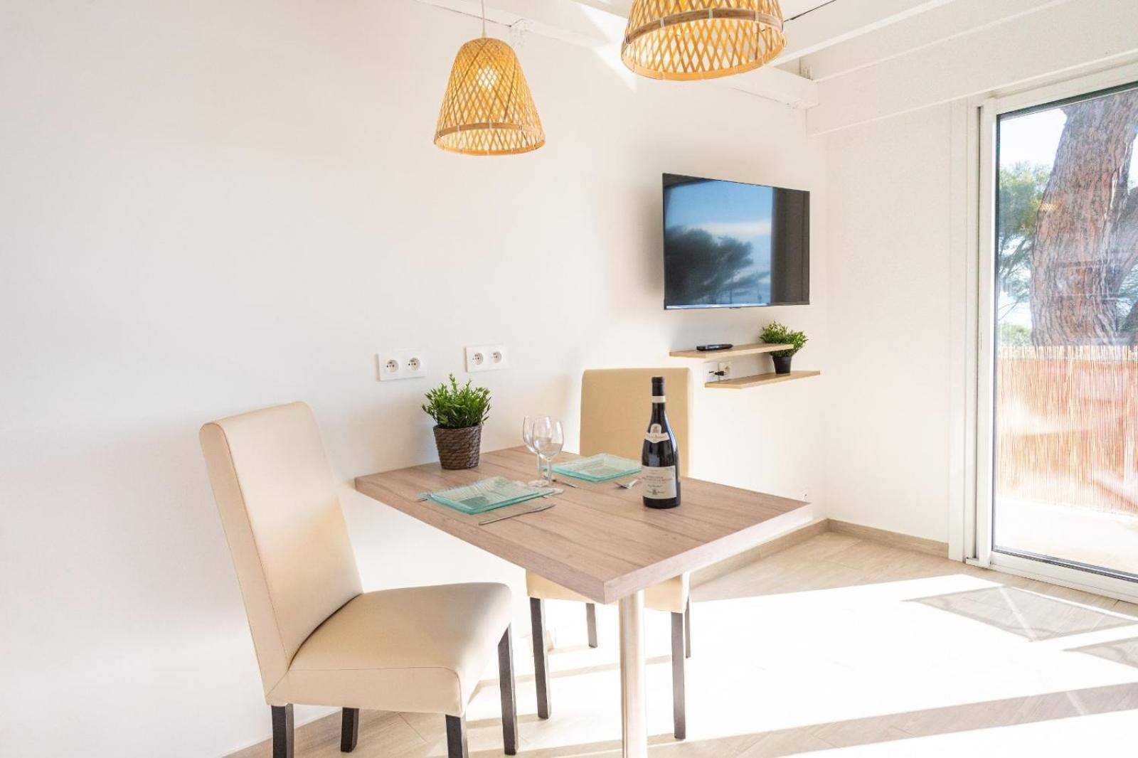 Appart4 Pers Clim Parking Piscine Appartement *